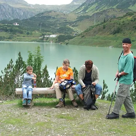 Apart Garni Arosa Vendégház 3*