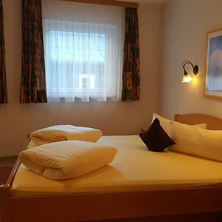 Apart Garni Arosa Vendégház Galtür
